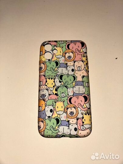 Чехлы на телефон iPhone 11