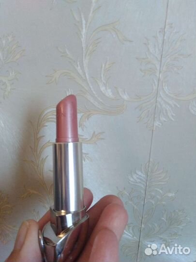 Футляр для помады guerlain с помадой