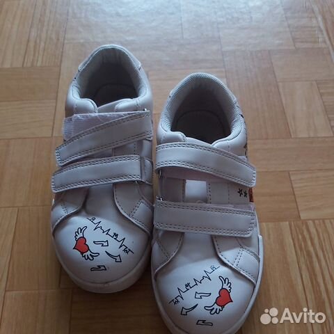 Кроссовки для девочки 30 размер