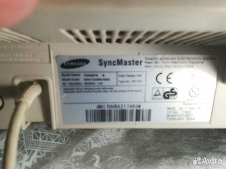 Монитор для компьютера 14