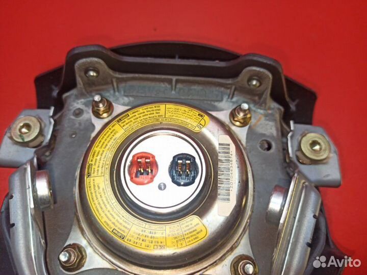 Airbag на руль Toyota Corolla ZZE121R 3ZZ-FE 2004