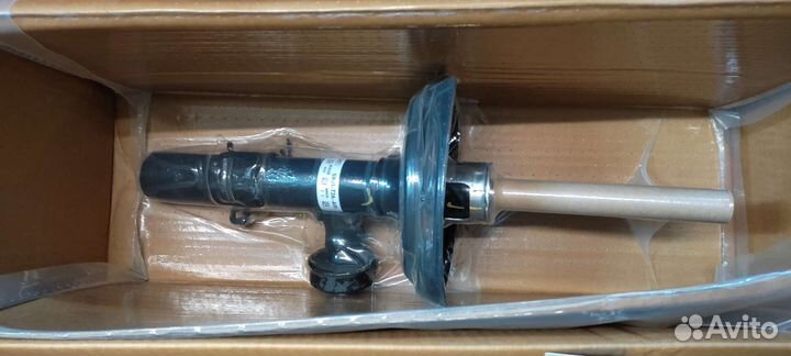 Амортизаторы передние ком-кт Honda Accord 9 13-17