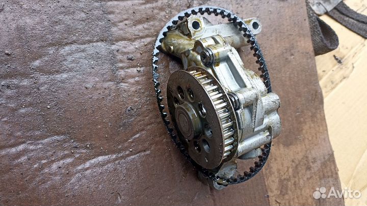 Масляный насос 03l115105b