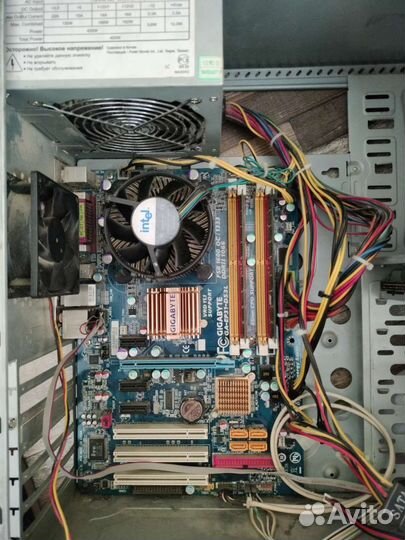 Материнская плата с процессором