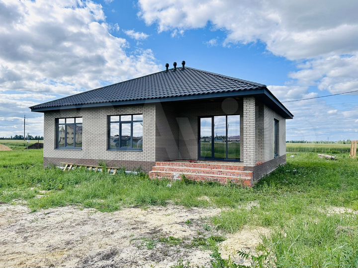 Коттедж 133 м² на участке 7,5 сот.