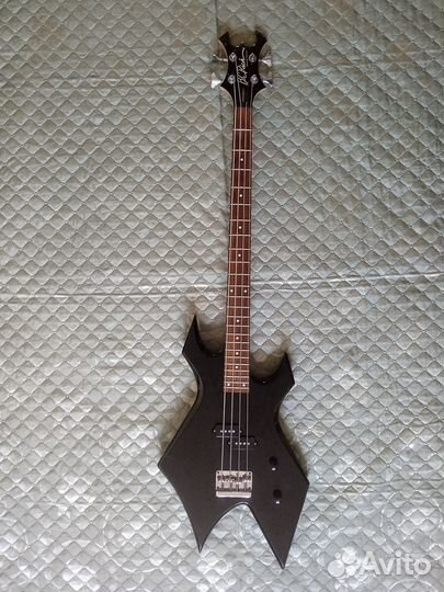 B.C.Rich Warlock Бас гитара