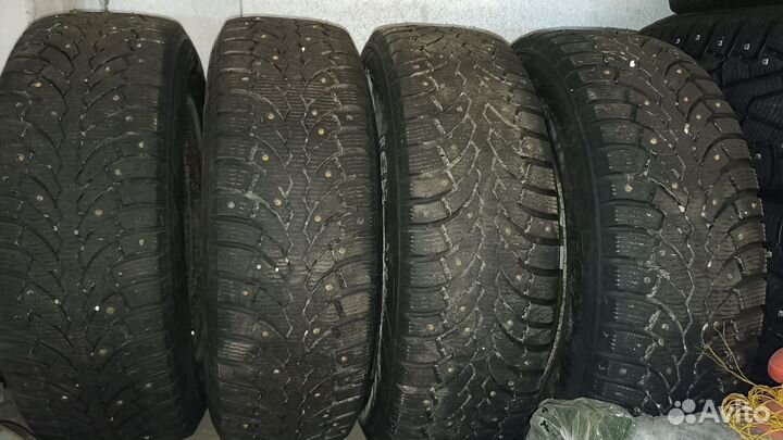 Pirelli Formula Ice 195/65 R15