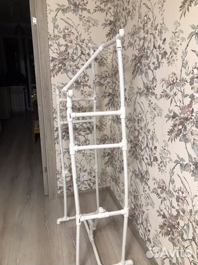 Вешалка напольная самодельная бу