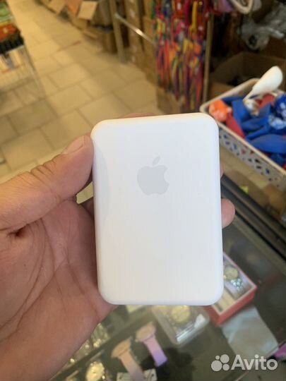 Внешний аккумулятор apple