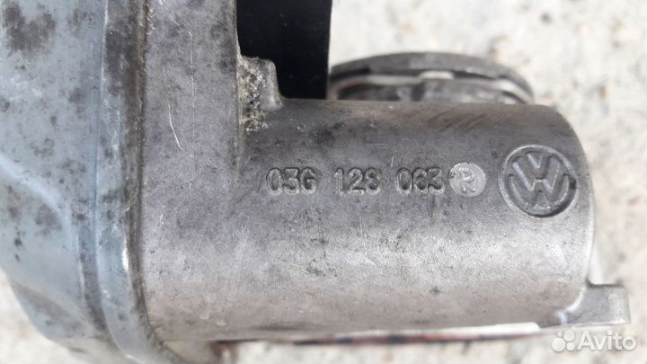 038128063R Дросельна заслонка WAG