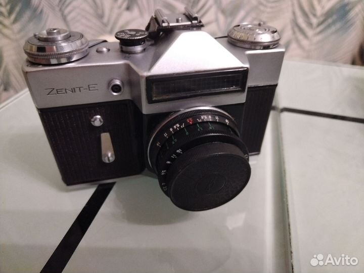 Фотоаппарат Zenit-E с объективом Индустар 50-2