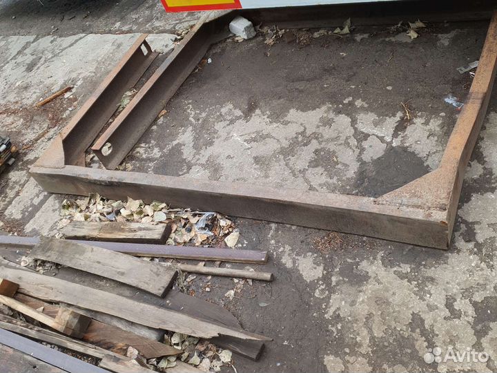 Коники для полуприцепа