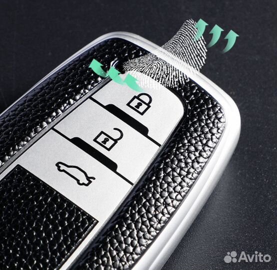 Чехол на не выкидной ключ TPU Toyota / Тойота red