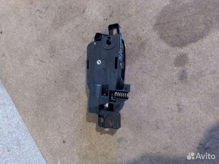 Внутренняя ручка двери Ford Mondeo 4