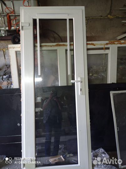 Дверь пластиковая