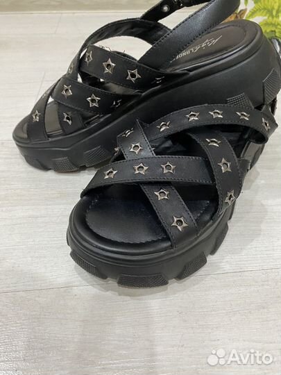 Сандали женские кожаные