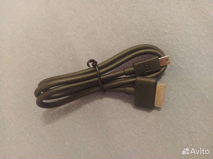 USB mini - вход для iPad 2