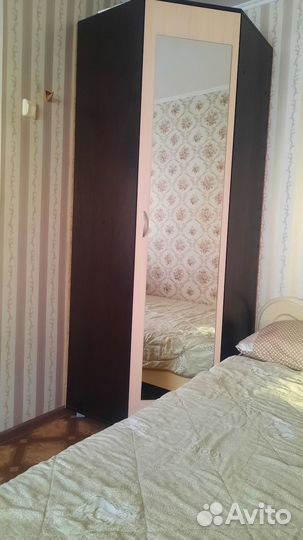 Угловой шкаф