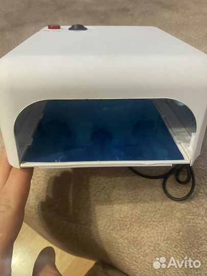 Лампа для ногтей