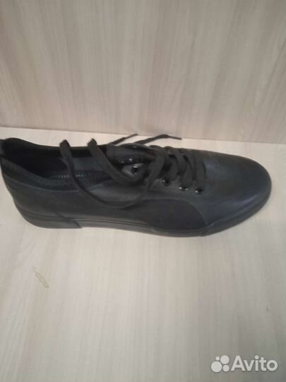 Кроссовки мужские от