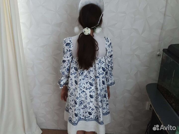 Продам костюм Снегурочкитв отличном состоянии на д