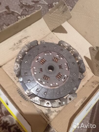 Продам сцепление в сборе на Приору