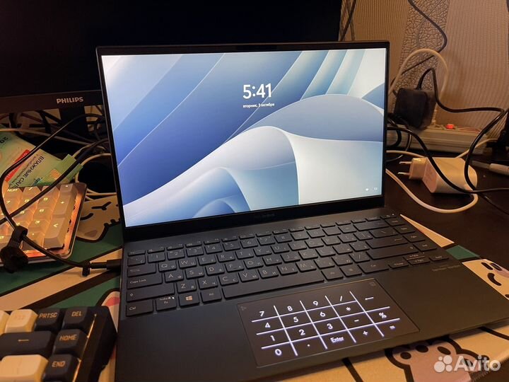 Asus zenbook 14