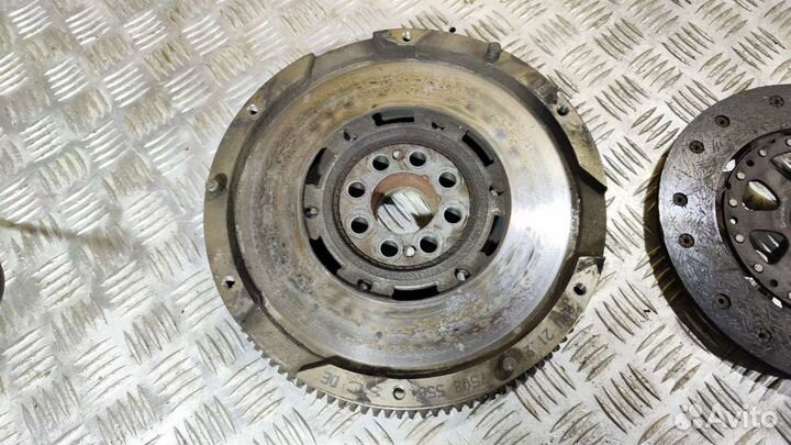 Комплект сцепления BMW 3 E46 2001