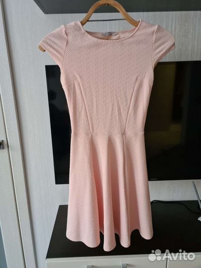 Одежда на девушку 42р