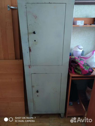 Продать сейф