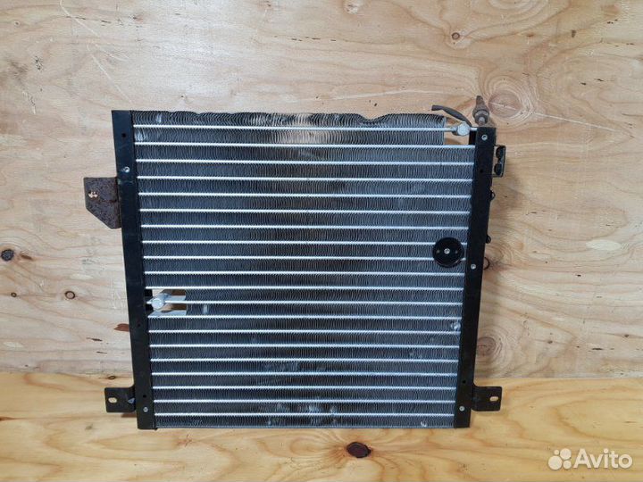 Радиатор кондиционера Nissan Atlas H4F23 KA20DE