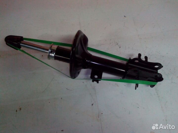 Амортизатор Авео Шевроле 96980827
