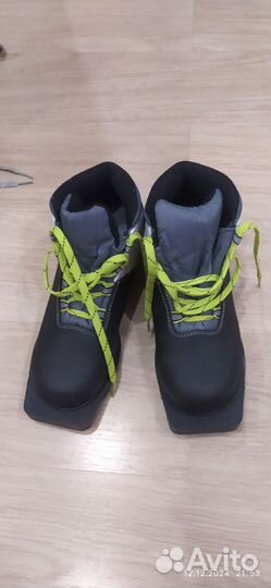 Лыжные ботинки, р-р 37 и 38