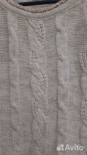 Свитер женский