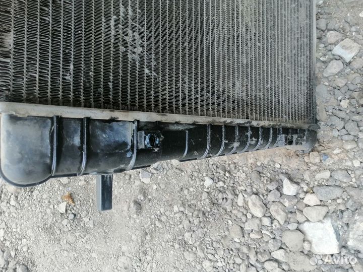 Радиатор хундай туксон 2008г