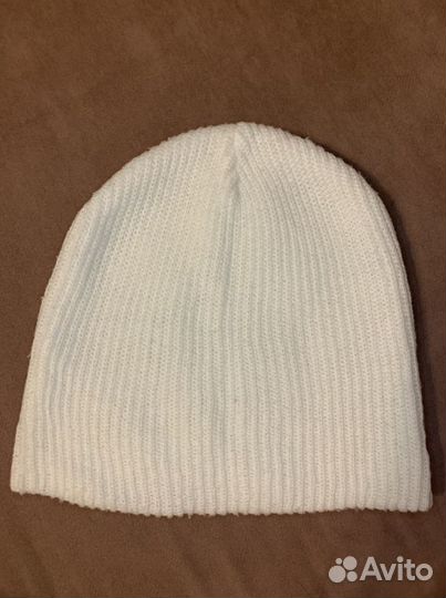 Универсальная шапка