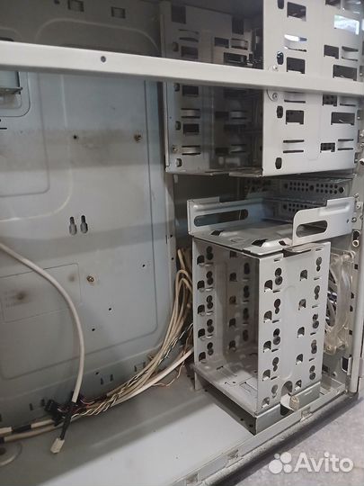 Корпус для компьютера ATX