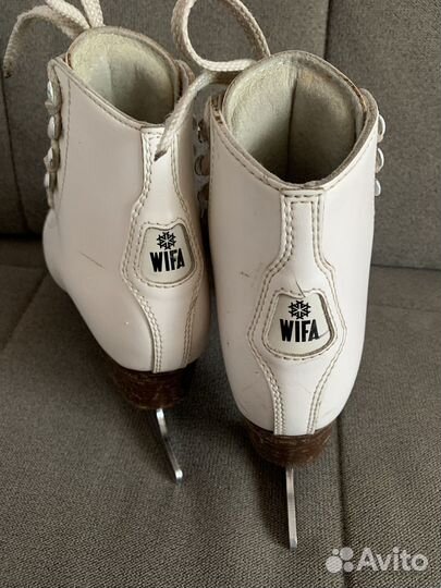 Коньки профессиональные Wifa 28