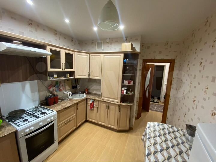 1-к. квартира, 40 м², 1/9 эт.