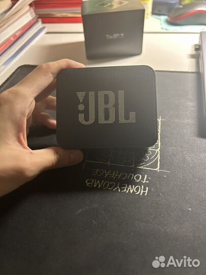 Колонка jbl go 2