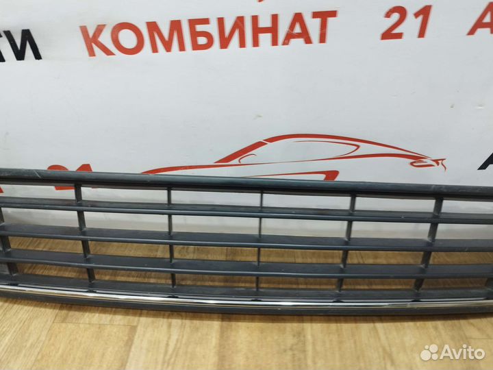 Решетка переднего бампера нижняя Volkswagen Polo 5