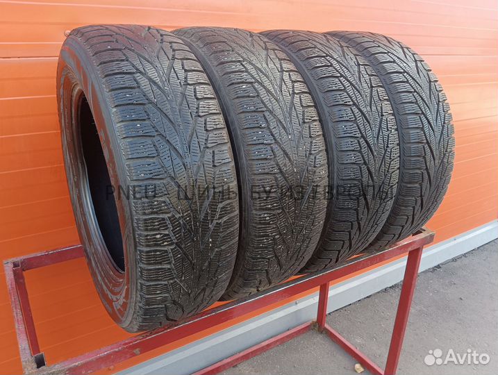 Nokian Tyres Hakkapeliitta R2 SUV 225/65 R17 103T