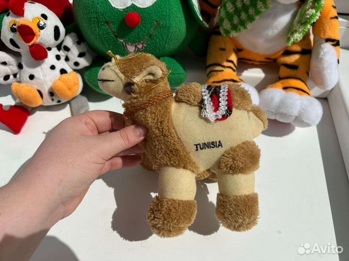 Мягкие игрушки пакетом тигр верблюд мышка