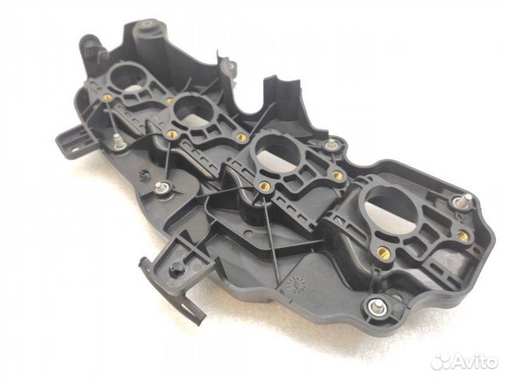 Крышка головки блока цилиндров Volvo S60 2 1.6