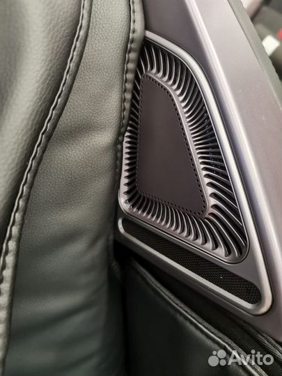 Массажное кресло Genesis 1.0