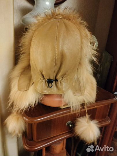 Шапки меховые, кепки, муфта