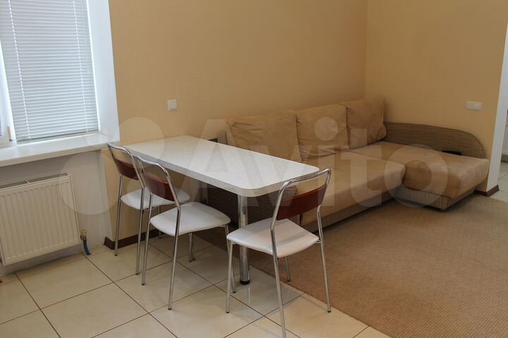 2-к. квартира, 49 м², 4/4 эт.