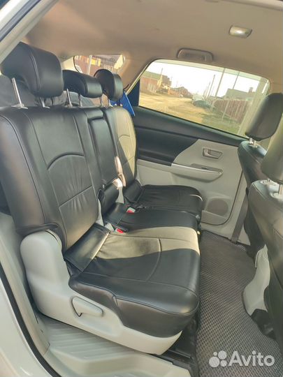 Чехлы Clazzio для Prius Alpha