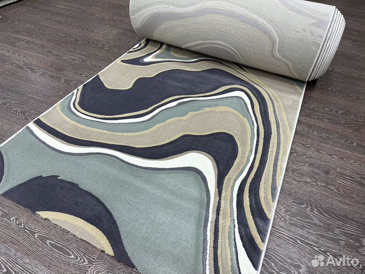 Ковровая дорожка новая