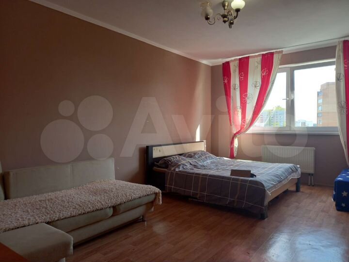 1-к. квартира, 53 м², 10/18 эт.